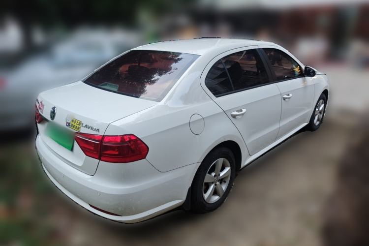 Used Volkswagen Lavida 2013 Revised Classic 1.6L Automatic Fashion Edition Rear Right 45 Deg