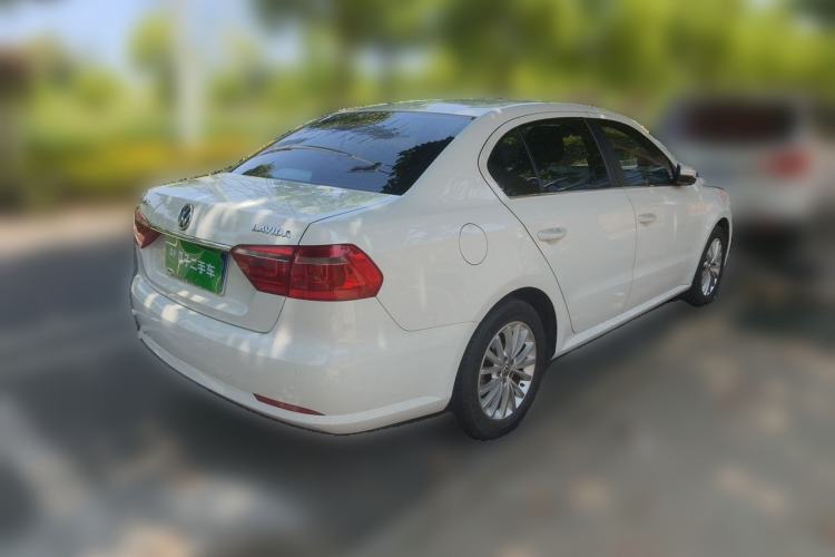 Used Volkswagen Lavida 2013 1.6L Automatic Comfort Edition Rear Right 45 Deg
