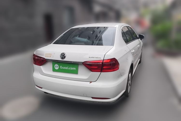 Used Volkswagen Lavida 2013 Revised Classic 1.6L Automatic Fashion Edition Rear Right 45 Deg