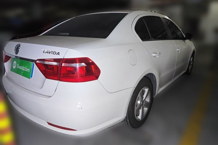 Used Volkswagen Lavida 2013 Revised Classic 1.6L Manual Fashion Edition Rear Right 45 Deg