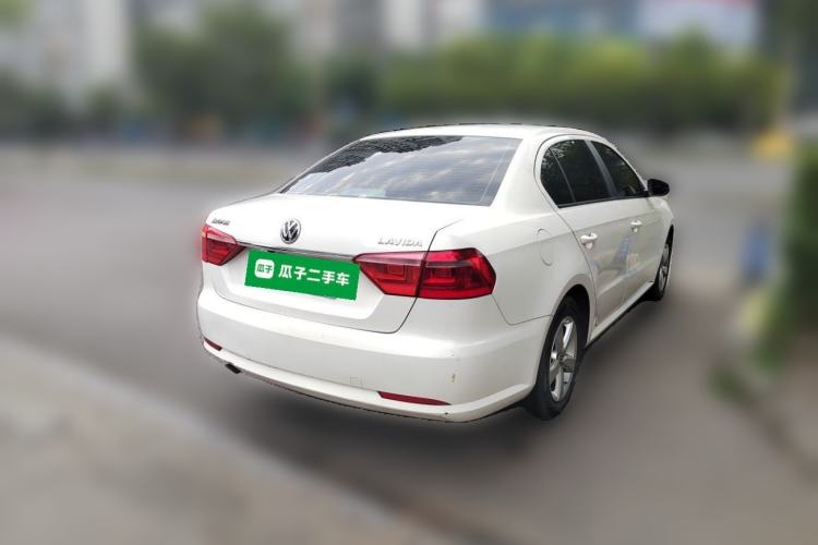 Used Volkswagen Lavida 2013 Revised Classic 1.6L Manual Fashion Edition Rear Right 45 Deg