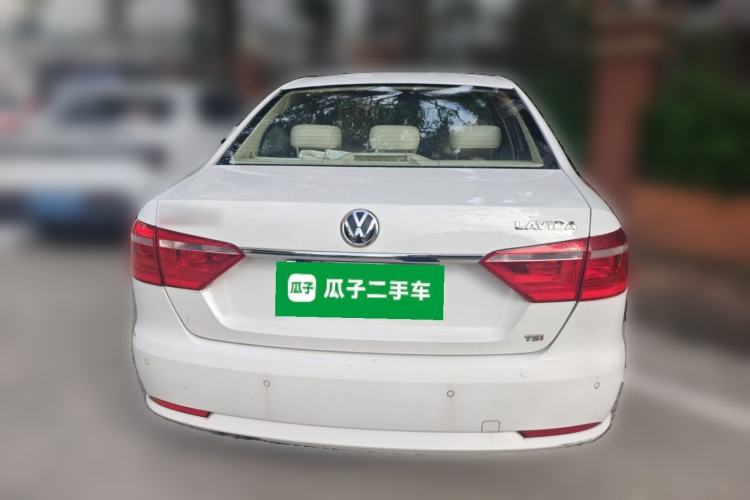 Used Volkswagen Lavida 2013 Revised Version 1.4 TSI Manual Comfort Edition Rear