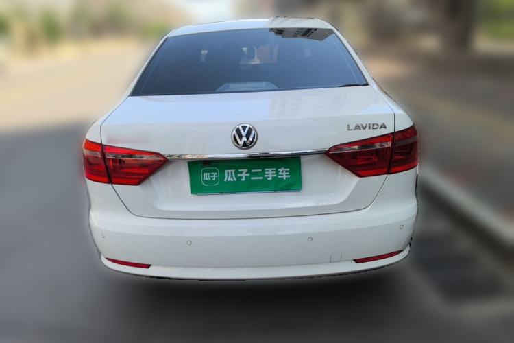 Used Volkswagen Lavida 2013 Restyled Classic 1.6L Manual Comfort Edition Rear