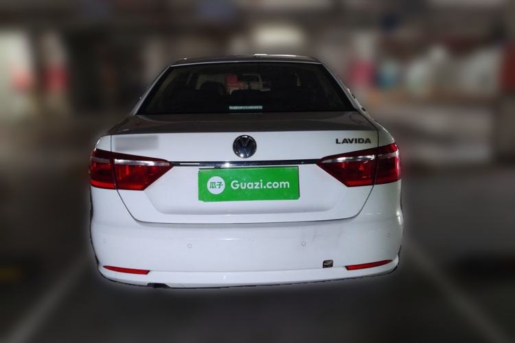 Used Volkswagen Lavida 2013 Restyled Classic 1.6L Manual Comfort Edition Rear