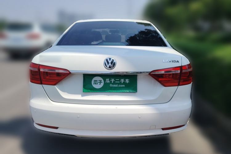 Used Volkswagen Lavida 2013 Revised Version 1.4 TSI DSG Comfort Edition Rear