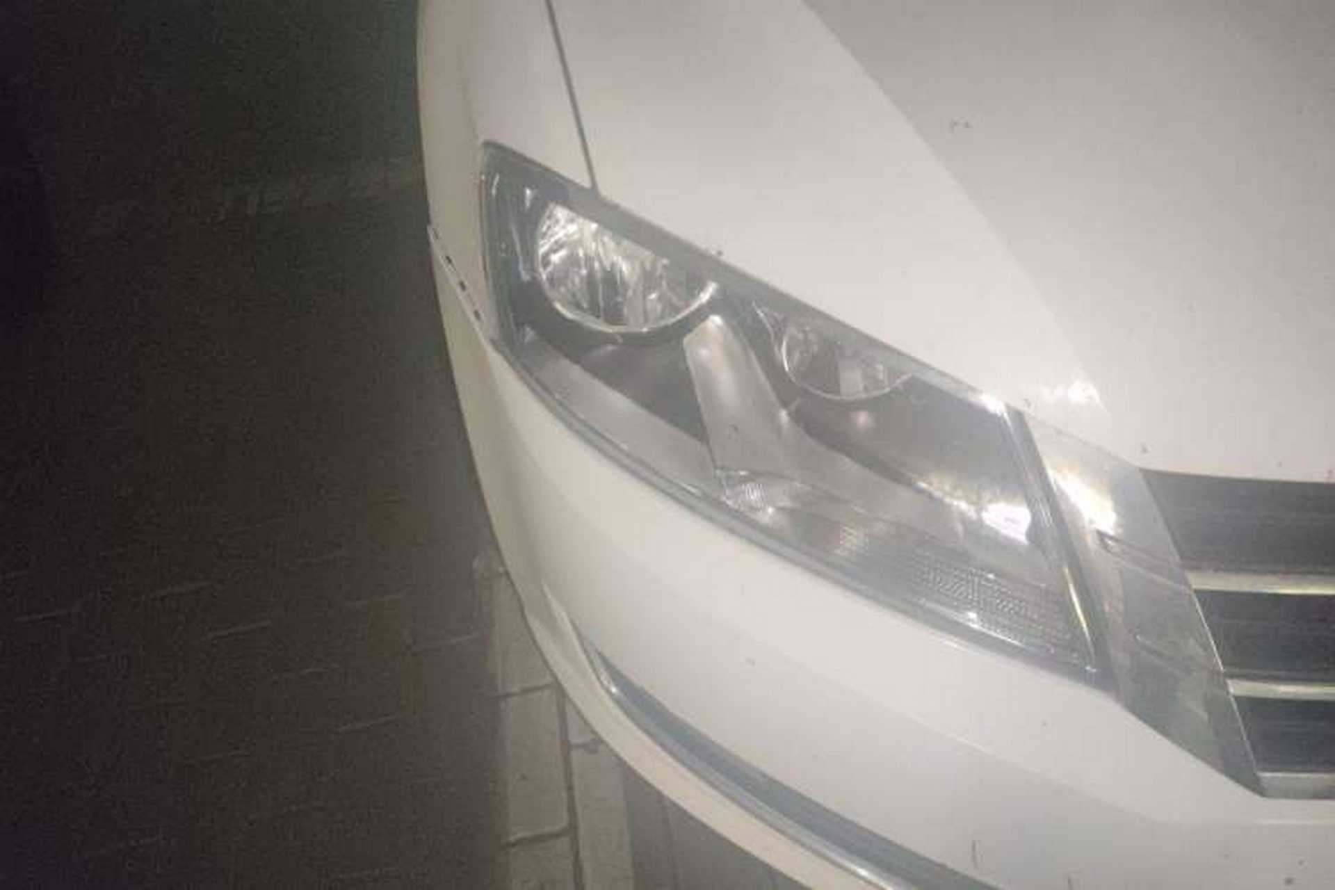 Used Volkswagen Lavida 2013 Restyled Classic 1.6L Automatic Comfort Edition Right Front Headlight