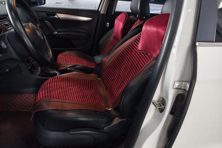 Used Volkswagen Lavida 2013 Restyled Classic 1.6L Automatic Comfort Edition Right Front Seat