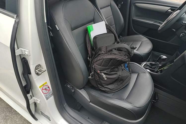 Used Volkswagen Lavida 2013 Restyled Classic 1.6L Automatic Comfort Edition Right Front Seat