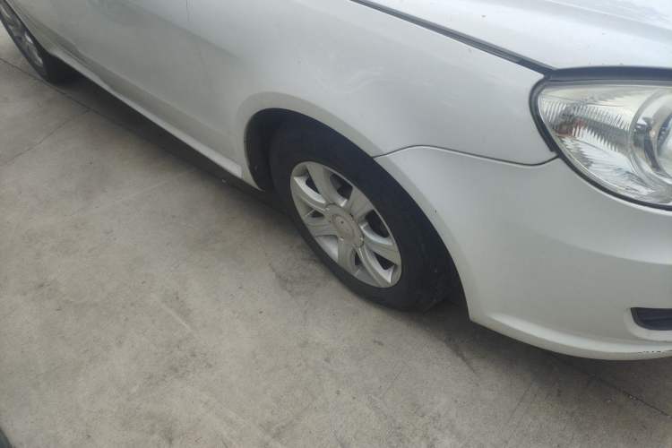 Used Volkswagen Lavida 2013 Classic 1.6L Manual Fashion Edition Right Front Wheel Hub