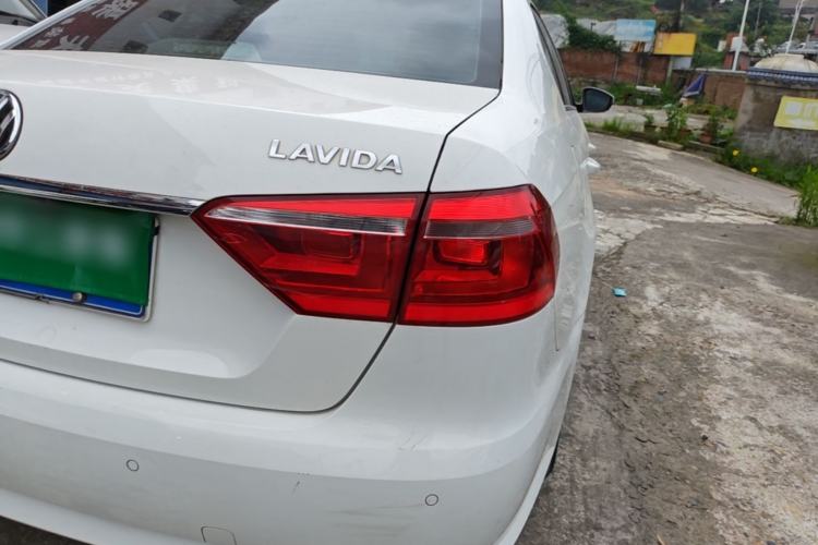 Used Volkswagen Lavida 2013 Restyled Classic 1.6L Automatic Comfort Edition Right Rear Taillight