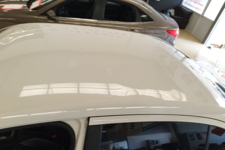 Used Volkswagen Lavida 2013 Revised Classic 1.6L Manual Fashion Edition Roof