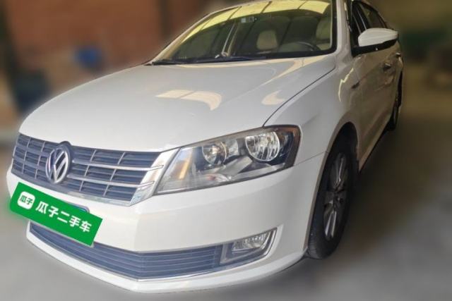 Ojetý Volkswagen Lavida 2013 Revised Version 1.4 TSI Manual Comfort Edition