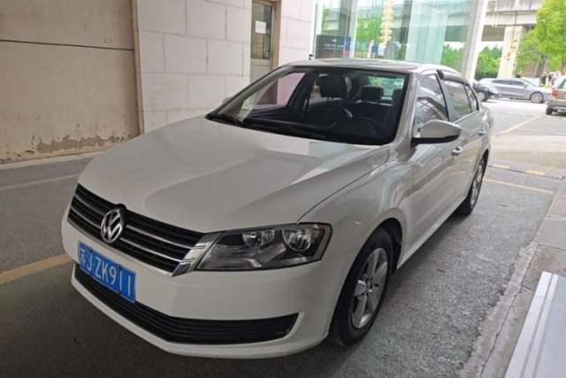 Used Volkswagen Lavida 2013 Revised Classic 1.6L Automatic Fashion Edition
