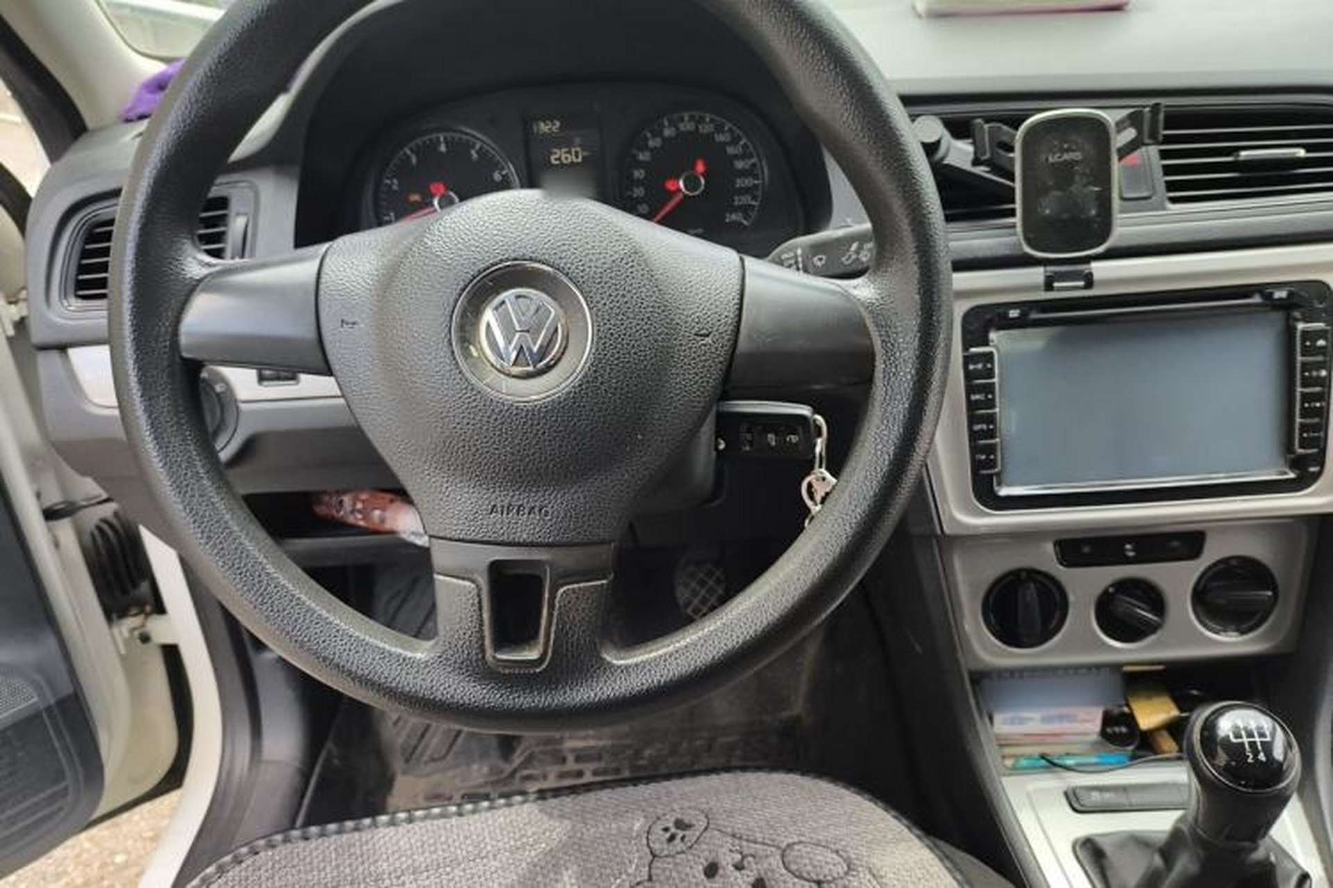 Used Volkswagen Lavida 2013 Revised Classic 1.6L Manual Fashion Edition Steering Wheel