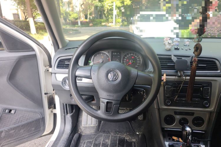 Used Volkswagen Lavida 2013 1.4TSI DSG Comfort Edition Steering Wheel