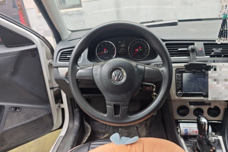 Used Volkswagen Lavida 2013 Restyled Classic 1.6L Automatic Comfort Edition Steering Wheel