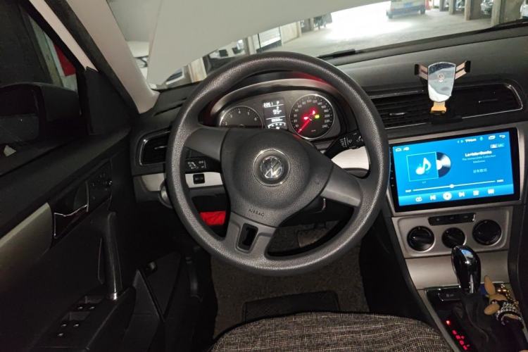 Used Volkswagen Lavida 2013 Restyled Classic 1.6L Automatic Comfort Edition Steering Wheel