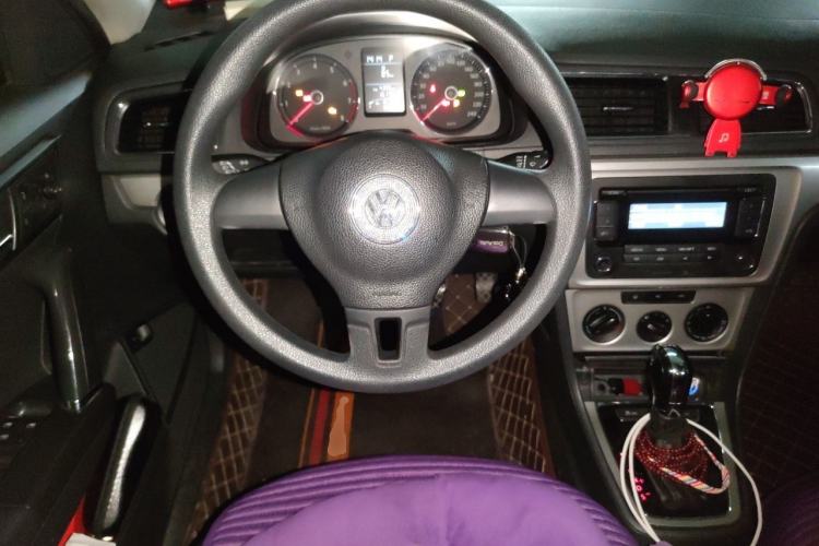 Used Volkswagen Lavida 2013 1.4TSI DSG Comfort Edition Steering Wheel