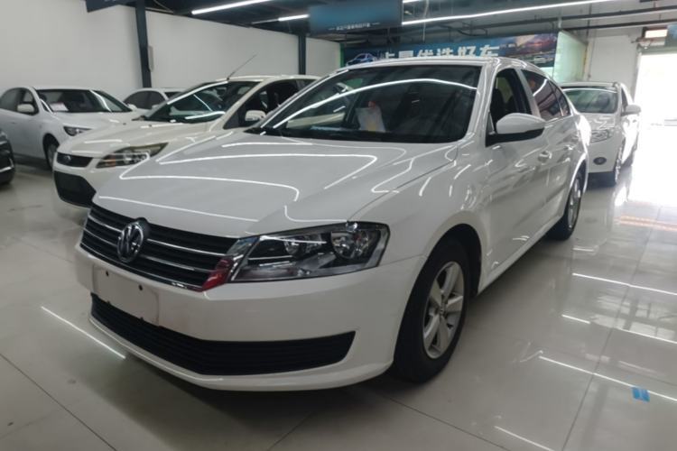 Used Volkswagen Lavida 2013 Revised Classic 1.6L Manual Fashion Edition Guazi used car, China used car export, Used car for sale, Used cars, Cheapest cars for sale