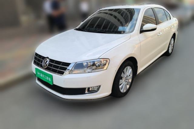 Used Volkswagen Lavida 2013 Restyled Classic 1.6L Manual Comfort Edition