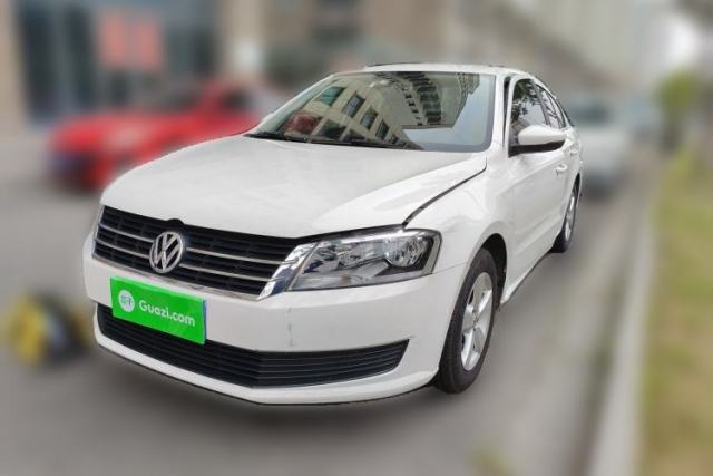 Used Volkswagen Lavida 2013 Revised Classic 1.6L Automatic Fashion Edition