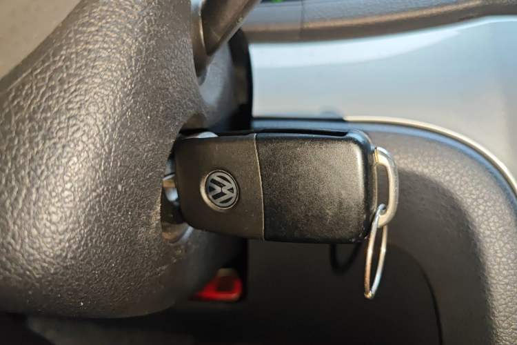 Used Volkswagen Lavida 2013 Revised Classic 1.6L Automatic Fashion Edition Vehicle Key