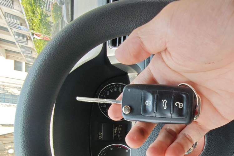 Used Volkswagen Lavida 2013 Restyled Classic 1.6L Automatic Comfort Edition Vehicle Key