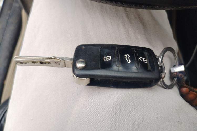 Used Volkswagen Lavida 2013 Revised Version 1.4 TSI DSG Comfort Edition Vehicle Key