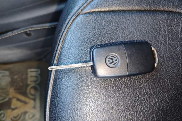 Used Volkswagen Lavida 2013 Revised Classic 1.6L Automatic Fashion Edition Vehicle Key