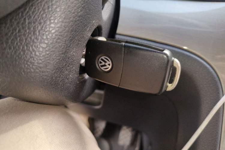 Used Volkswagen Lavida 2013 Restyled Classic 1.6L Automatic Comfort Edition Vehicle Key