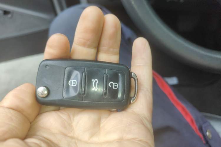 Used Volkswagen Lavida 2013 1.4TSI DSG Comfort Edition Vehicle Key