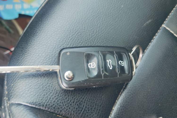 Used Volkswagen Lavida 2013 Revised Classic 1.6L Automatic Fashion Edition Vehicle Key