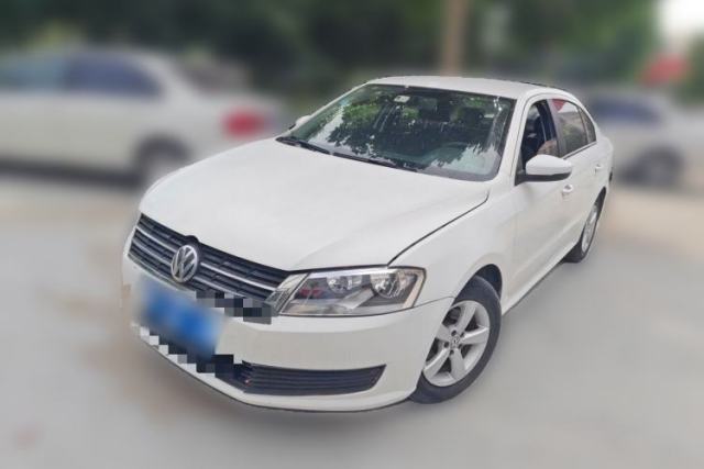 Used Volkswagen Lavida 2013 Revised Classic 1.6L Automatic Fashion Edition