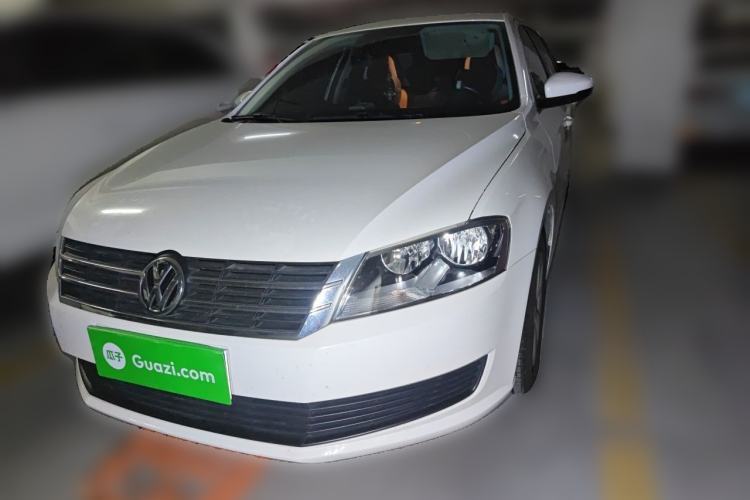Used Volkswagen Lavida 2013 Revised Classic 1.6L Manual Fashion Edition Guazi used car, China used car export, Used car for sale, Used  cars, Cheapest cars for sale