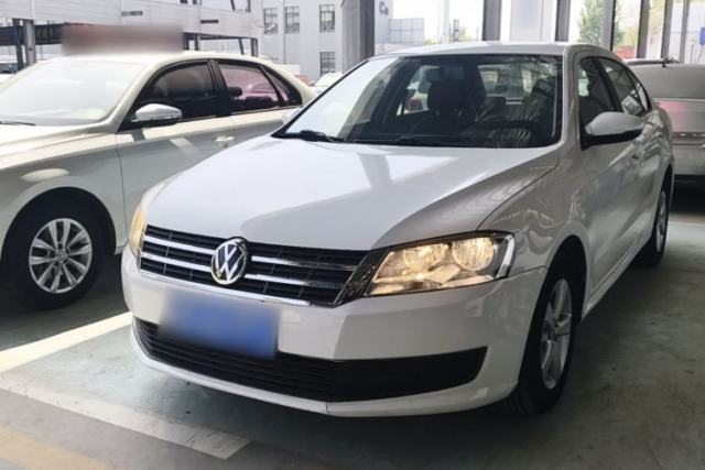 Used Volkswagen Lavida 2013 Revised Classic 1.6L Automatic Fashion Edition