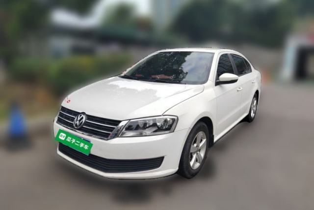 Used Volkswagen Lavida 2013 Revised Classic 1.6L Manual Fashion Edition