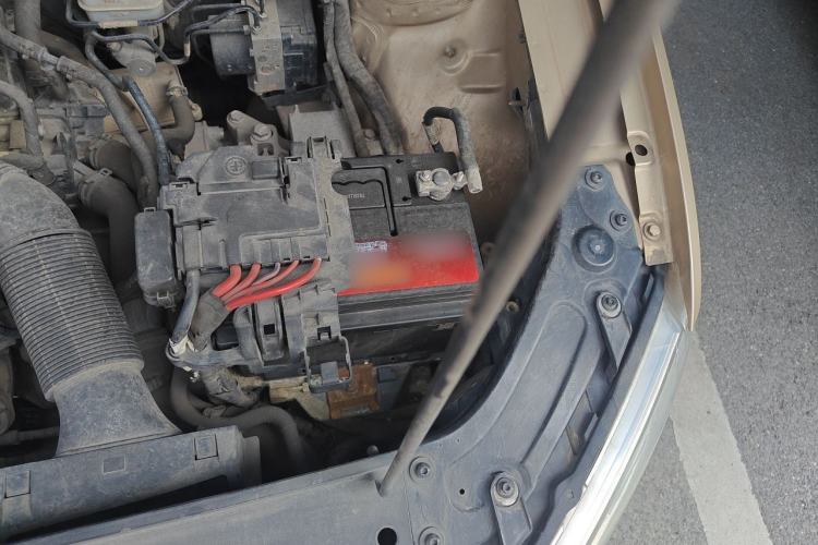 Used Volkswagen Lavida 2013 Restyled Classic 1.6L Automatic Comfort Edition Engine Bay Left