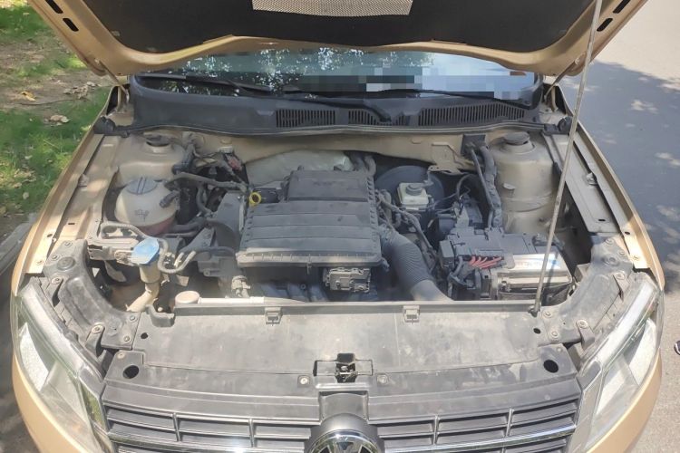 Used Volkswagen Lavida 2013 Restyled Classic 1.6L Automatic Comfort Edition Engine Bay