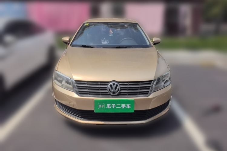Used Volkswagen Lavida 2013 Revised Classic 1.6L Manual Fashion Edition Front