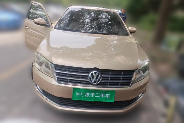Used Volkswagen Lavida 2013 1.6L Automatic Comfort Edition Front