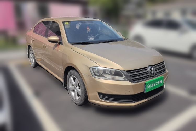Used Volkswagen Lavida 2013 Revised Classic 1.6L Manual Fashion Edition Front Right 45 Deg