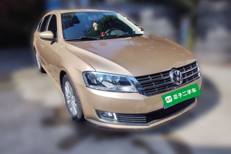 Used Volkswagen Lavida 2013 1.4TSI Manual Comfort Edition Front Right 45 Deg