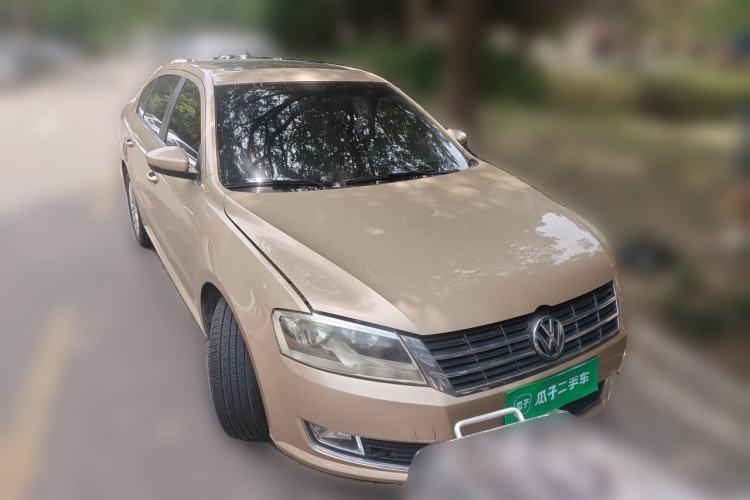 Used Volkswagen Lavida 2013 1.6L Automatic Comfort Edition Front Right 45 Deg