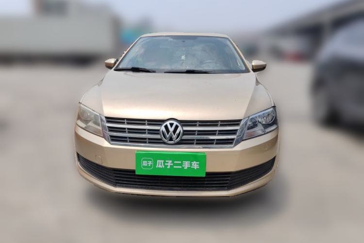 Used Volkswagen Lavida 2013 Revised Classic 1.6L Manual Fashion Edition Front