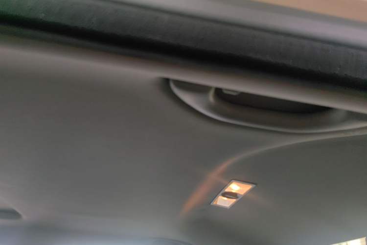 Used Volkswagen Lavida 2013 Revised Version 1.4 TSI DSG Comfort Edition Headliner