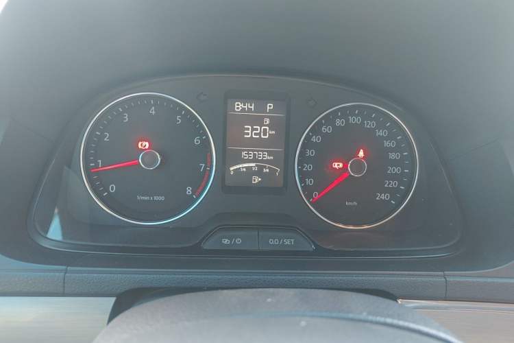 Used Volkswagen Lavida 2013 Restyled Classic 1.6L Automatic Comfort Edition Instrument Cluster