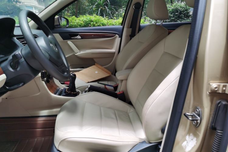 Used Volkswagen Lavida 2013 Restyled Classic 1.6L Manual Comfort Edition Left Front Seat