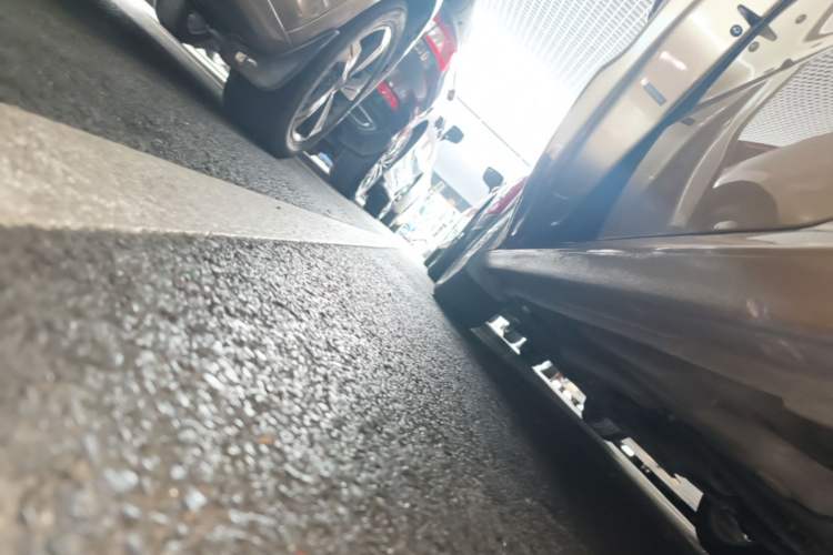 Used Volkswagen Lavida 2013 Restyled Classic 1.6L Automatic Comfort Edition Left Side Sill