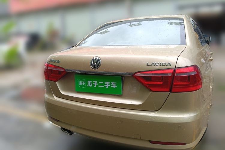 Used Volkswagen Lavida 2013 1.4TSI DSG Luxury Edition Rear