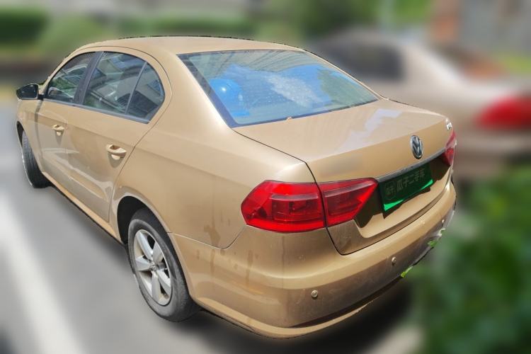 Used Volkswagen Lavida 2013 Revised Classic 1.6L Manual Fashion Edition Rear Left 45 Deg